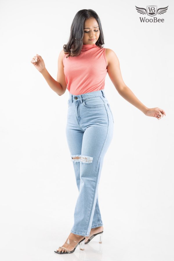 HIGHWAIST PATCH MOM JEANS - Image 7